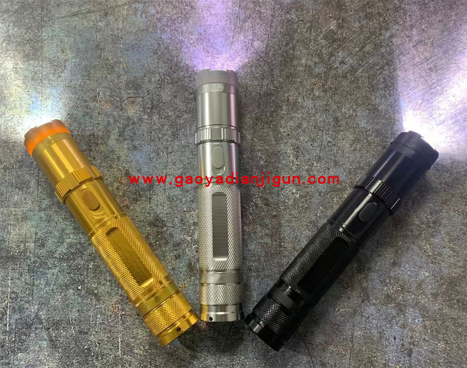 黑鹰910A电击棍